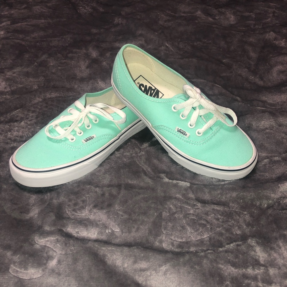 VANS 🏁 Aqua/Blue/Teal 💙 Super Cute